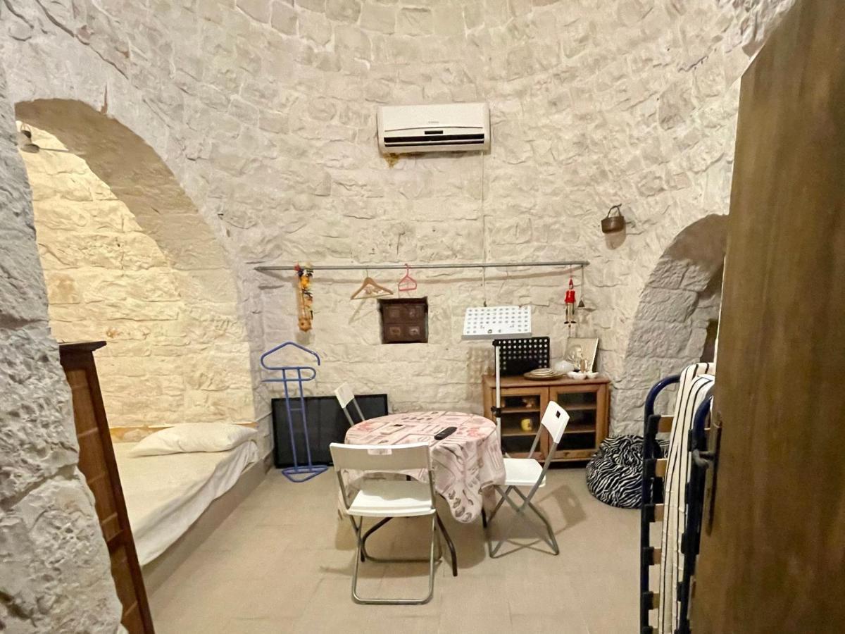 Music House A Castellana Grotte Confinante Via Per Turi 500M Dalle Grotte Bagian luar foto